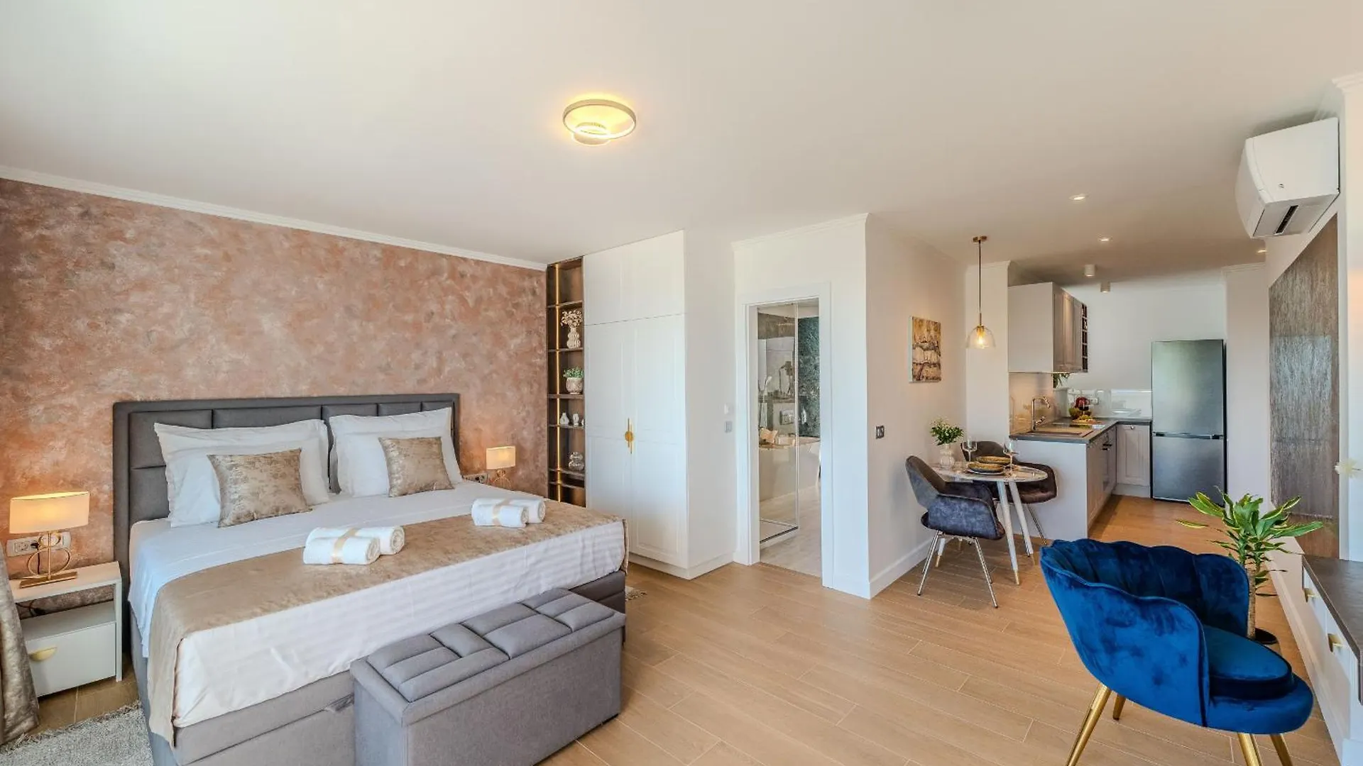 Deluxe Apartment Diadora With Sea View زادار