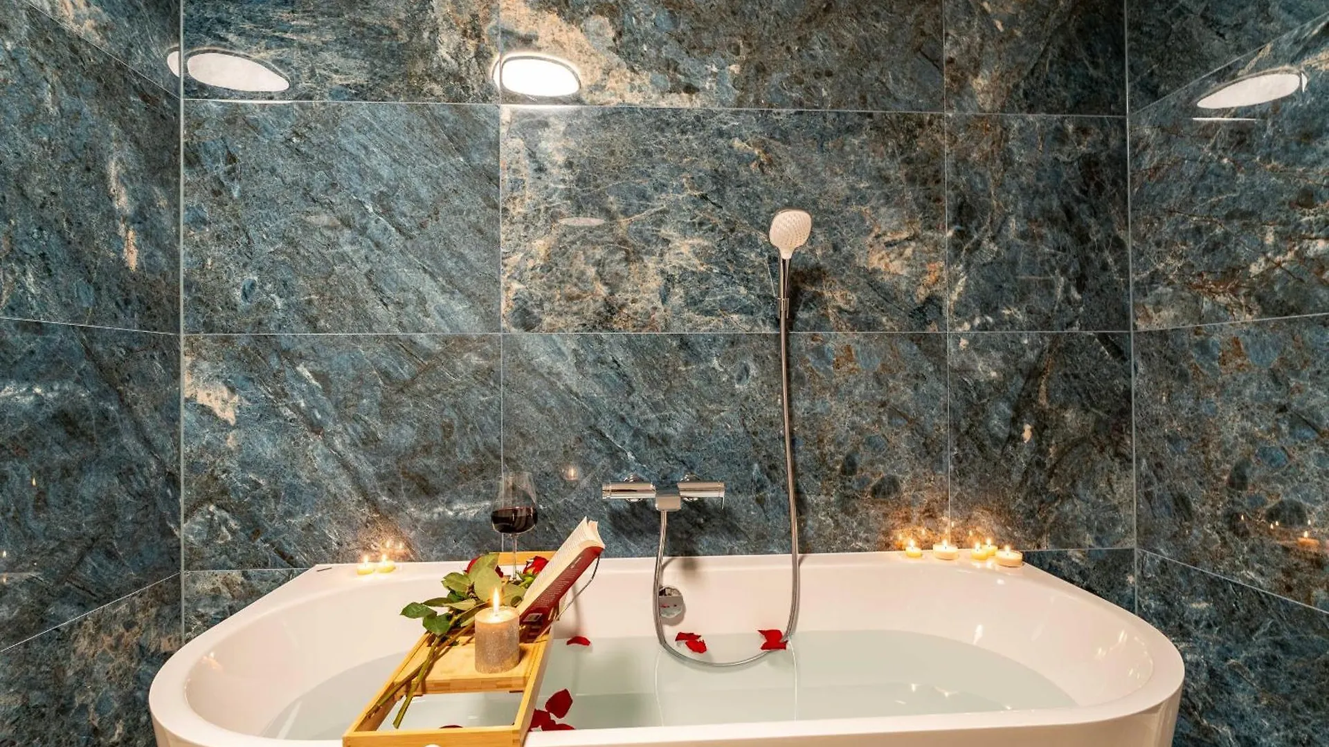 Deluxe Apartment Diadora With Sea View زادار كرواتيا